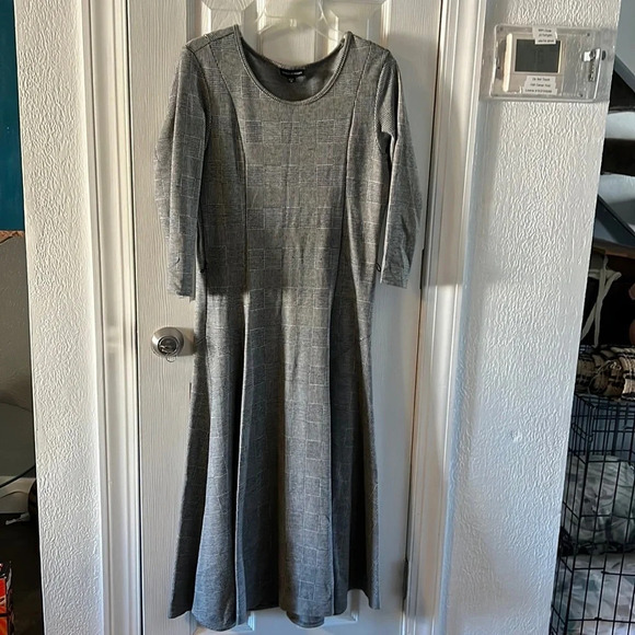 Nina Leonard dress no belt - Picture 1 of 4